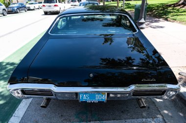 Miami Beach, Florida USA - 9 Haziran 2024: 1968 Pontiac Gto, Miami Beach 'te.