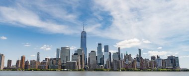 New York City, Manhattan Skyline ile Hudson Nehri üzerinde, New York, ABD NYC, New York. Kentsel Gökdelenler ABD ile New York City New York Skyline.