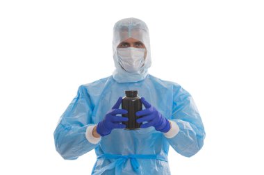 Haplı doktor. Sağlık sistemi. İlaç ve sağlık. Tıp doktoru beyazları soyutladı. Multivitamin ve vitamin. İlaç teklif et. Acıyı dindirmek için ilaç. Şifacı ilaç kullanmıyor..