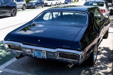 Miami Beach, Florida USA - 9 Haziran 2024: 1968 Pontiac Gto, Miami Beach 'te.