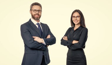 İş projesinde çalışan iş adamları. Yeni bir iş projesinde işbirliği yapıyorum. Beyazlar üzerinde izole iş adamları. Ofiste toplanan iş adamları..