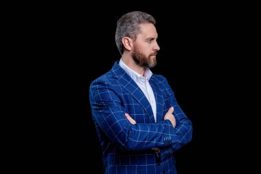 Ofis müdürü siyahla izole edilmiş. Takım elbiseli iş adamı. Büyük patron. Profesyonel iş adamı. İş adamı. İş liderliği ve başarı. Görevde başarılı bir iş adamı. İş geliştirme.