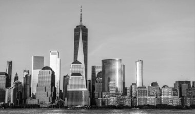 Manhattan ve ny city skyline. New York, Manhattan şehri. New York, Manhattan 'ın başkenti gökdelen şehri. Manhattan şehrinin gökdelen mimarisi. şehir görünümü.