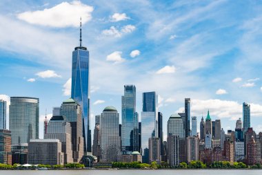 New York finans bölgesi manzarası Paulus Kanca İskelesi Jersey City, New Jersey 'de. New York, ABD. Manhattan, New York, New York, New York, Skyline. Aşağı Manhattan ve Yeni Dünya Ticaret Merkezi