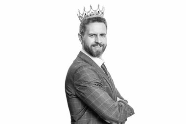 İş başarısı ve liderlik. Başarılı bir işadamı olan patron beyazları soyutladı. Motivasyon ve ödül. Takım elbiseli işadamı patron. Taç giymiş bir iş adamı. Büyük patron. Burada patron benim..