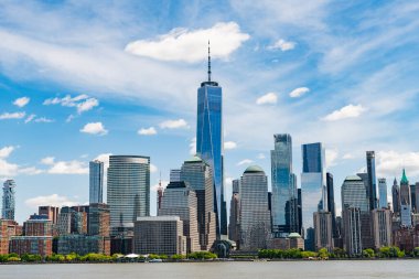 New York şehir mimarisi. New York şehri metropolü. ABD 'de New York' ta. New York sokaklarında. Aşağı Manhattan silueti. New Jersey 'den New York. Manhattan şehir merkezi..