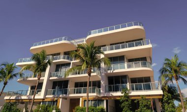 Art Deco mimarisi. Mimari bina. Art deco tarihi bölge. Miami Beach, Florida 'nın modern binası. Okyanus yolculuğu. Ocean Drive Florida 'daki Miami South Beach. Palm Line Caddesi.
