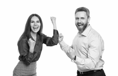 İş başarısı kutlaması ve eğlence. Başarılı bir iş anlaşmasından sonra şirket partisi. Başarılı iş adamları beyazlarla yapılan anlaşmayı kutluyor. İş adamları eğleniyor. İyi takım çalışması..