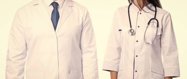 Tıp konsepti. Steteskop kontrolü. Steteskoplu beyaz önlüklü doktor. Tıp kliniğinde steteskoplu hemşire doktor. Stajyer doktorla birlikte hastanede profesyonel terapist. Pediyatrik steteskop.