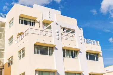 Art Deco. Miami sahilinin lüks binası. Okyanus yolculuğu. Ocean Drive 'daki Miami South Beach. Art Deco mimarisi. Mimari bina. Tarih Bölgesi. Art deco mimari bölgesi.