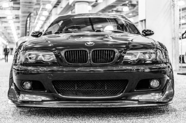 New York City, ABD - 27 Mart 2024: BMW E46 M3 New York Uluslararası Otomobil Fuarı, düşük görüş.