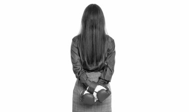 Beyazlara izole edilmiş boks eldivenleriyle dövüşen iş kadını patronu. Öfke kontrolü. İş kadını dövüşçülerinin iş kavgası. İş kadını birbirine karşı savaşır. İş kavgası. Liderlik rekabeti.
