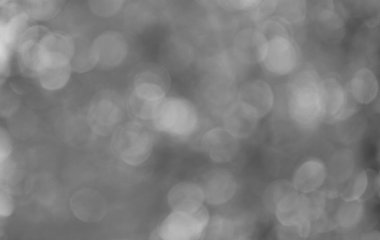 Sonbahar, doğanın odak noktasını kaybetti. Sonbahar yapraklarının bulanık arkaplanı. Odaklanamayan renkli mevsim. Bokeh sonbahar yaprakları. Arka planda bulanık turuncu renk. Sonbahar doğası. Bulanık arka plan. Bokeh etkisi.