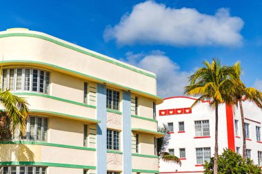 Miami sahilinin modern binası. Okyanus yolculuğu. Ocean Drive 'daki Miami South Beach. Art Deco mimarisi. Mimari bina. Lüks oteller. Art deco mimari bölgesi. Art Deco.