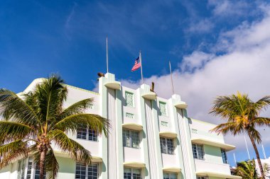 Okyanus yolculuğu. Ocean Drive 'daki Miami South Beach. Art Deco mimarisi. Mimari bina. Art deco mimari bölgesi. Art Deco. Miami sahilinin modern binası. Modern ev.