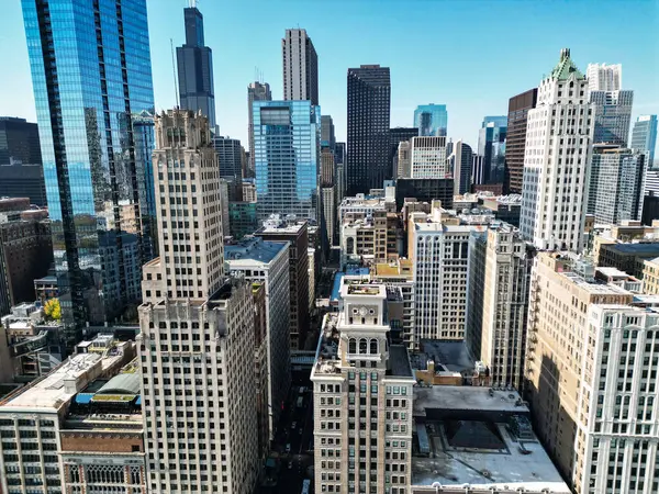Business City bölgesiyle şehir manzarası. Chicago şehir manzarası gökyüzü mimarisi. Gökdelen iş alanı. Chicago şehir manzarası. Chicago şehir merkezi silueti. Modern iş şehri mimarisi.