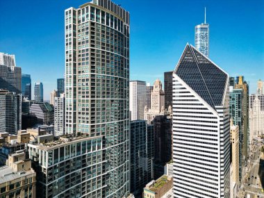 Business City bölgesiyle şehir manzarası. Chicago şehir manzarası gökyüzü mimarisi. Gökdelen iş alanı. Chicago şehir manzarası. Chicago şehir merkezi silueti. Modern iş şehri mimarisi.