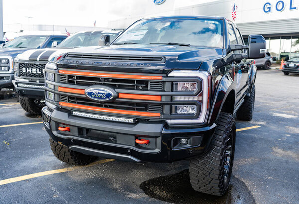 Park Ridge, Illinois, USA - August 17, 2024: 2023 Ford F-250 Harley Davidson Edition. Luxury car of Ford F-250 Harley Davidson logo. Car of Ford F-250 Harley Davidson, front view.