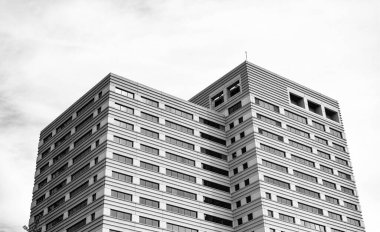 Şehir mimarisi. Modern ofis binasının mimarisi. Perspektif şehir gökdeleni. Modern gökdelen binası. Metropolis 'teki mimari bina. Gökdelen perspektifi. İş bölgesi