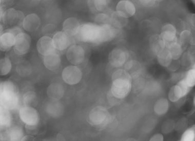 Sonbahar yapraklarının bulanık arkaplanı. Odaklanamayan renkli mevsim. Bokeh sonbahar yaprakları. Arka planda bulanık turuncu renk. Sonbahar doğası. Bulanık arka plan. Sonbahar, doğanın odak noktasını kaybetti. Arkaplan bulanıklığı.