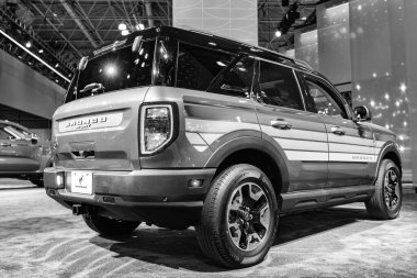 New York City, ABD - 27 Mart 2024 Ford Bronco Spor Serbest Tekerlekli Araç Aracı New York Uluslararası Otomobil Fuarı 'nda, nadir görülen manzara.