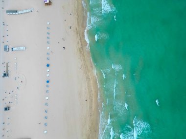 Miami sahil şeridinin hava manzarası. Miami Beach 'te gökdelenler ve gökdelenler. Yaz Miamis titreşimleri. Miami Sahili 'nin panoramik manzarası