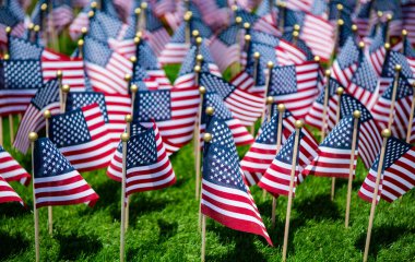 Vatanseverlik sembolü. Amerikan geçmişi. Anma Günü için Amerikan Bayrağı. 4 Temmuz. Amerikan bayrağı geçmişi. ABD bayrağı. Ulusal bayrak geçmişi. Bağımsızlık Günü. Vatansever kutlama.