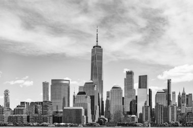 Manhattan güzel silueti, New York, Birleşik Devletler. New York City, Manhattan Skyline ile Hudson Nehri üzerinde, New York City, ABD New York şehrinin Manhattan şehir merkezindeki ufuk çizgisi