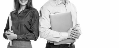 Yeni bir iş projesinde birlikte çalışıyoruz. Beyazlar üzerinde izole iş adamları. Ofiste toplantı yaparken iş adamları birlikte. İş projesinde çalışan iş adamları. Boşluğu kopyala.