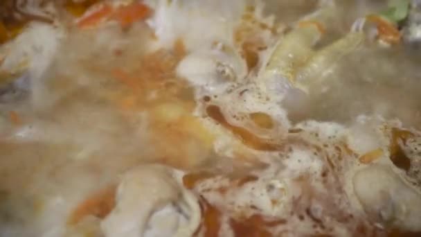 Kaynamış Ucuz Tavuk Ayağı Çorbası Üst Manzara — Stok video