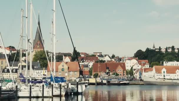 Flensburg Γερμανία Αυγούστου 2023 Χρόνος Λήξης Του Λιμανιού Επιβατικό Ατμόπλοιο — Αρχείο Βίντεο