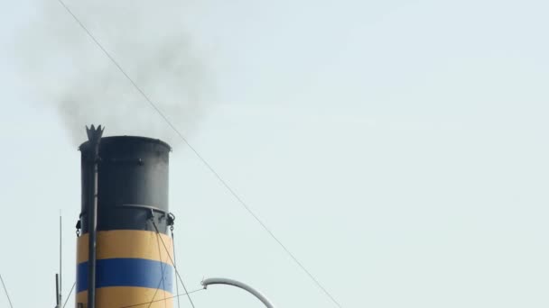 Fumaça Saindo Chaminé Navio Vapor — Vídeo de Stock