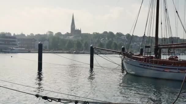 Flensburg Duitsland Juni 2023 Uitzicht Andere Kant Van Stad Haven — Stockvideo