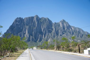 Hidalgo 'daki eski demiryolu binası, Nuevo Leon. Meksika