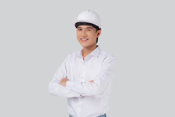 Πορτρέτο Νεαρός Ασιάτης Άνδρας Είναι Μηχανικός Φορώντας Κράνος Στέκεται Και — Φωτογραφία Αρχείου