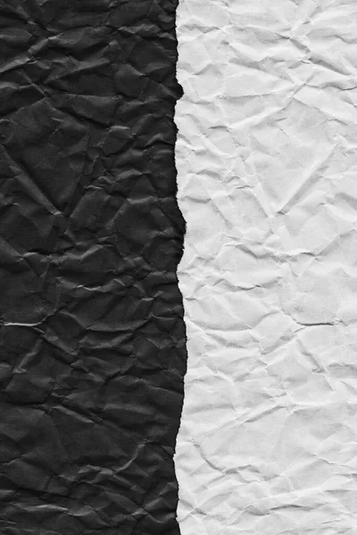 薄暗い紙の縁が裂けています 垂直方向のエッジ交差 — ストック写真
