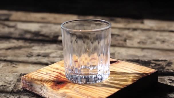Person Pouring Drink Mezcal Tequila Vodka Fancy Glass — Vídeo de Stock