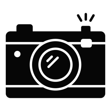 Fotoğraf makinesi lensli ve konsept fotoğrafçılık simgesini moda tarzında gösteren düğmeli fotoğraf makinesi