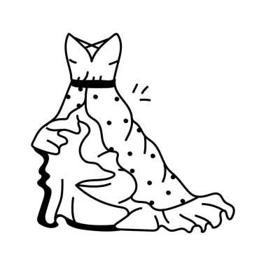 Resmi durumlar için katmanlı detayları olan zarif lavanta elbisesi.