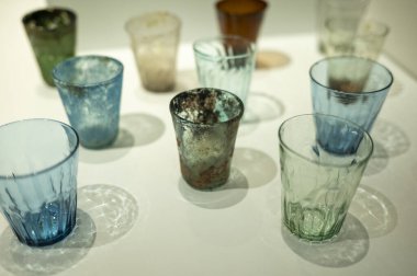 Dünyayı Farklı Merceklerden Bakmak: Gözlüklerin Çeşitliliği