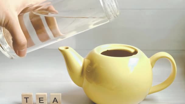 Animacja Stop Motion Przygotowania Herbaty Woda Cytryna Torebka Herbaty Dodana — Wideo stockowe