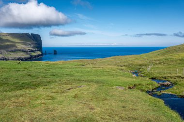 Risin og Kellingin bakış açısı, Streymoy Adası kıyılarında inanılmaz manzara