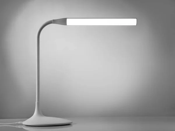 Minimalistická Stolní Lampa Šedém Pozadí — Stock fotografie