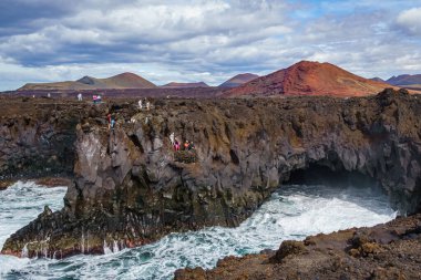 Lanzarote 'deki Los Hervideros uçurumları. Kanarya Adaları. İspanya.