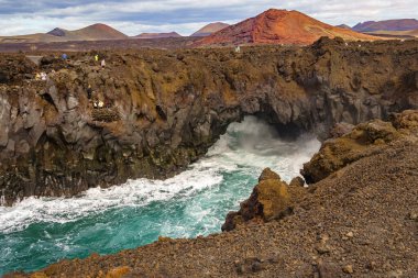 Lanzarote 'deki Los Hervideros uçurumları. Kanarya Adaları. İspanya.