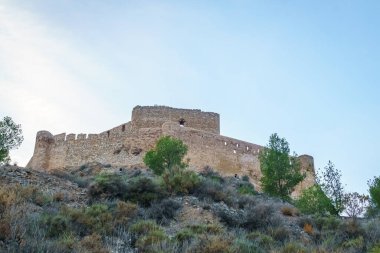 Jalance Kalesi 'nin manzarası. Valencia. İspanya
