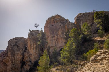 Alicante 'deki Tibi Barajı' na gidiyoruz. İspanya.