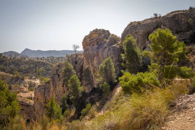 Alicante 'deki Tibi Barajı' na gidiyoruz. İspanya.