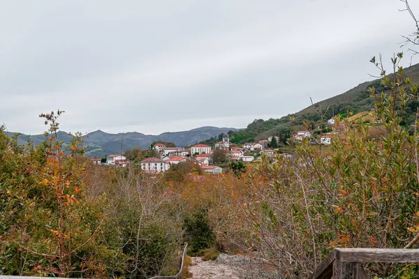 Zugarramurdi 'nin manzarası. Navarra. İspanya.