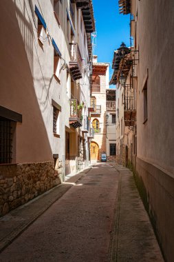 Rubielos de Mora sokakları. Teruel. İspanya.